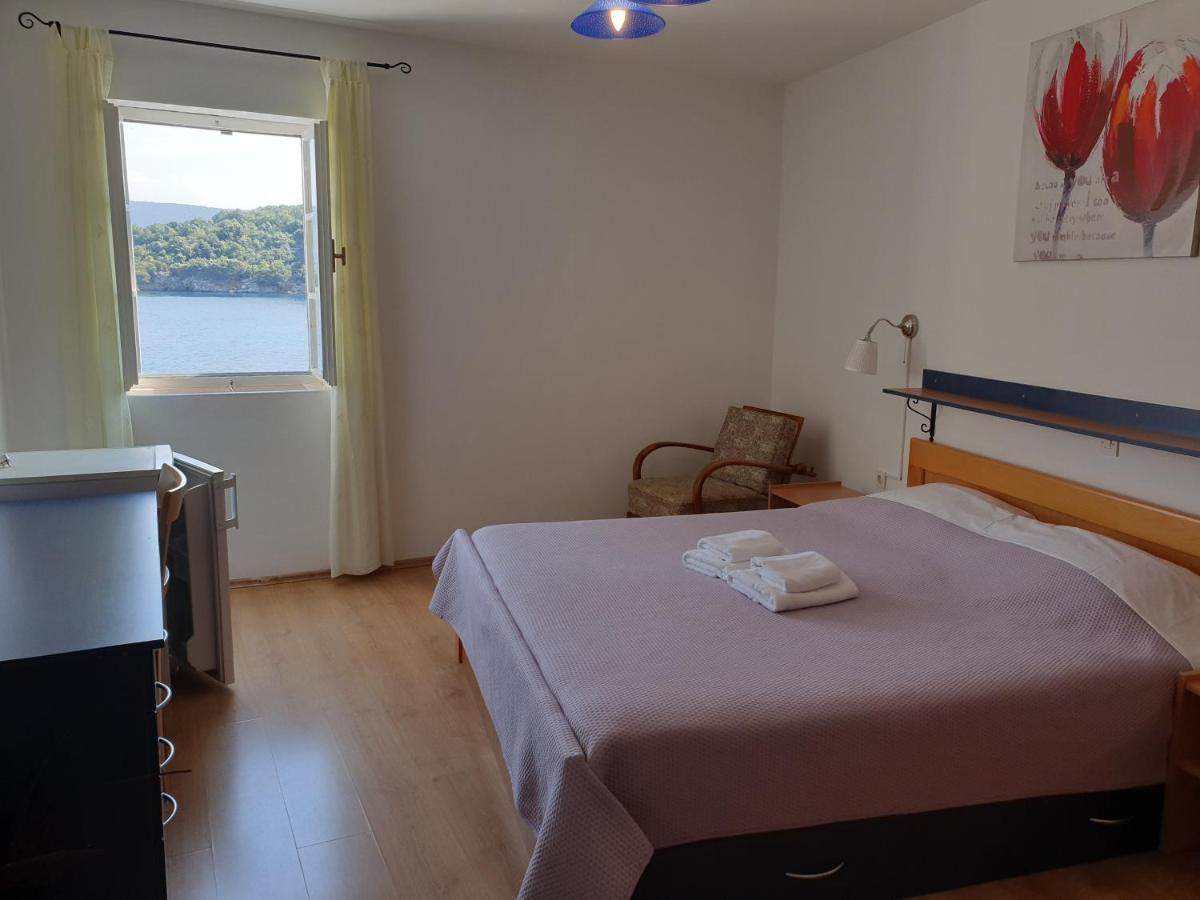 Sobe Mamalu Bed and Breakfast Valun Εξωτερικό φωτογραφία