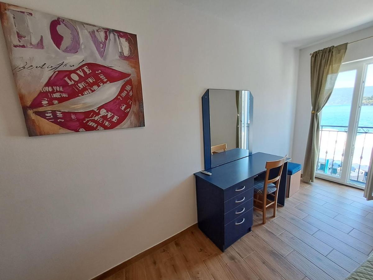 Sobe Mamalu Bed and Breakfast Valun Εξωτερικό φωτογραφία
