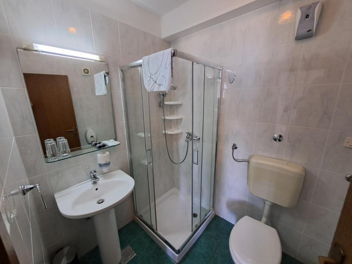 Sobe Mamalu Bed and Breakfast Valun Εξωτερικό φωτογραφία