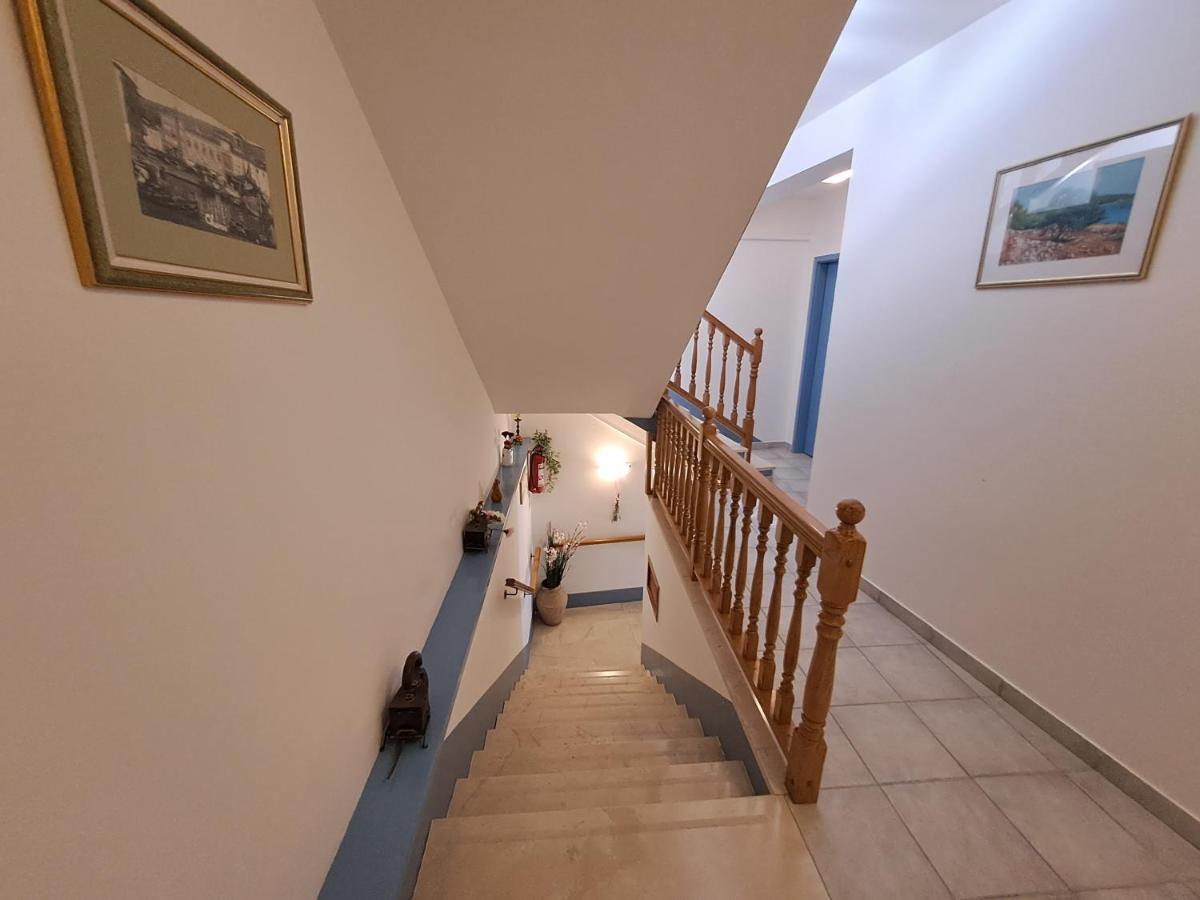 Sobe Mamalu Bed and Breakfast Valun Εξωτερικό φωτογραφία